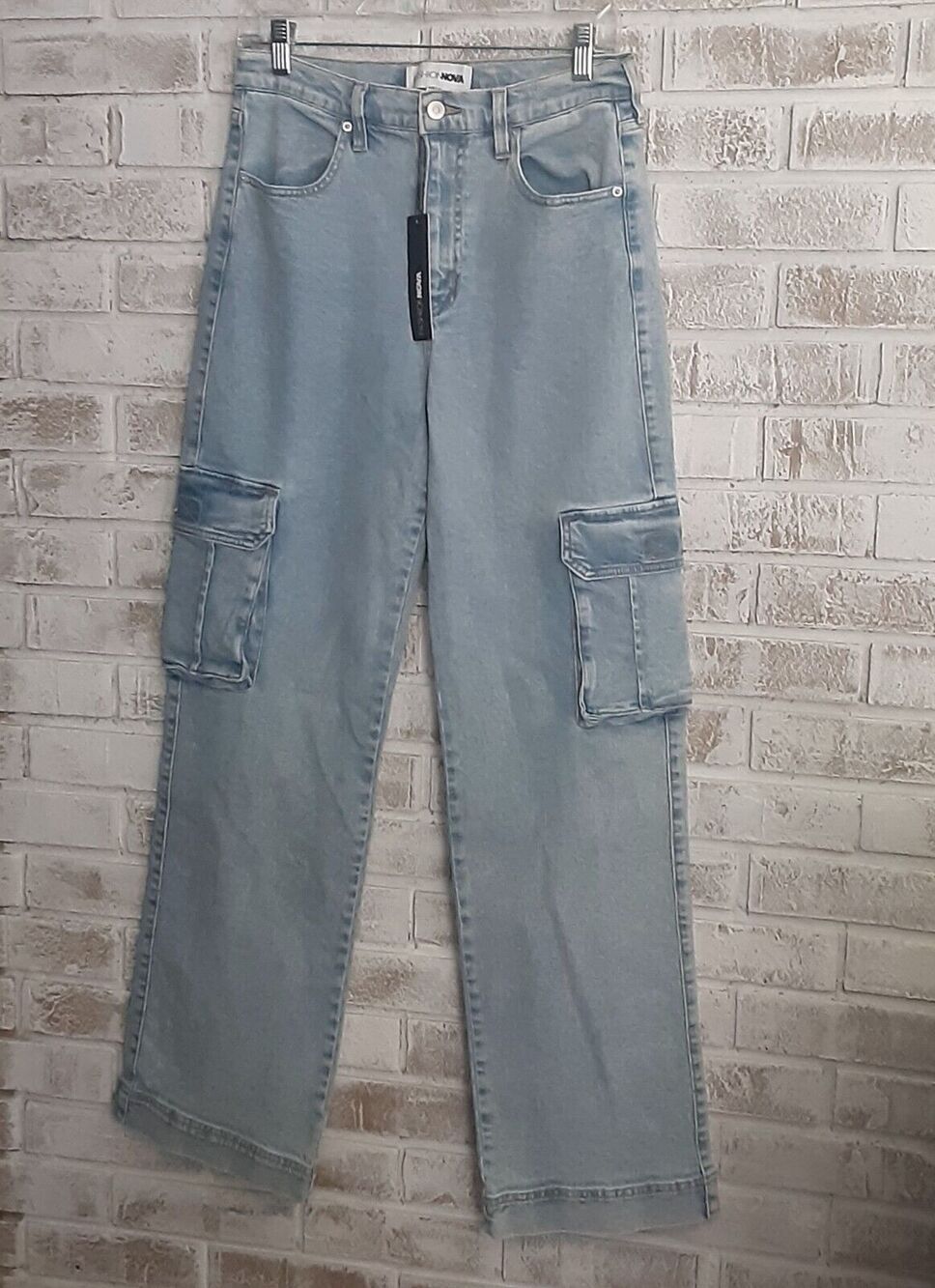Fashion Nova Cargo Jeans NWT sz 9 Comfort On Trend